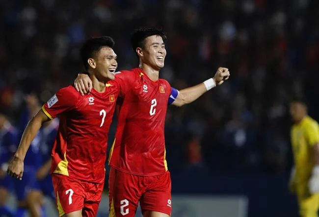 Hình ảnh đội ngũ 188bet 250 trang chủ làm việc cùng nhau với tầm nhìn phát triển